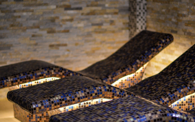 Отель Alexander Resort