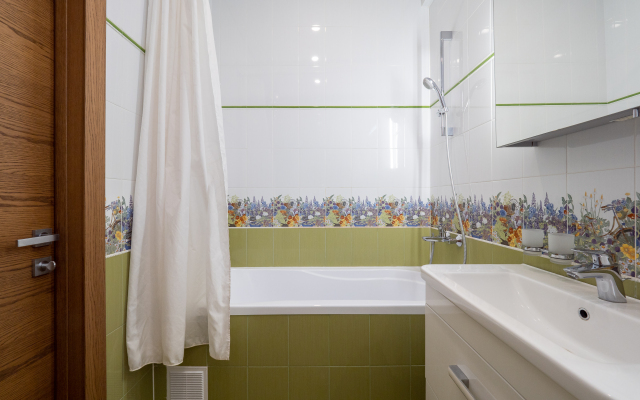 Panorama S Vidom Na More Dendrariy Flat