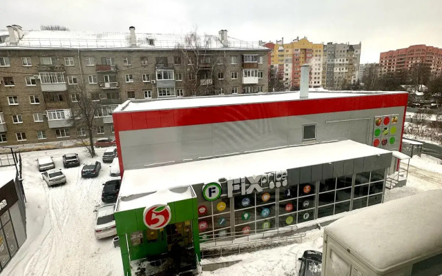 1Komnatnaya Naprotiv Radiouniversiteta Flat