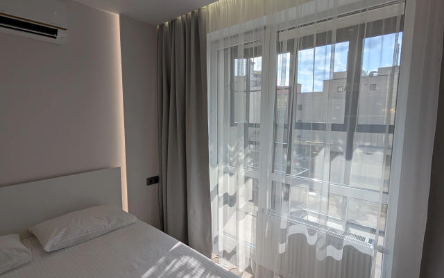Shikarnaya Studiya Flat