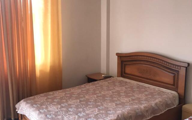 Otdyih V Loo Guest House