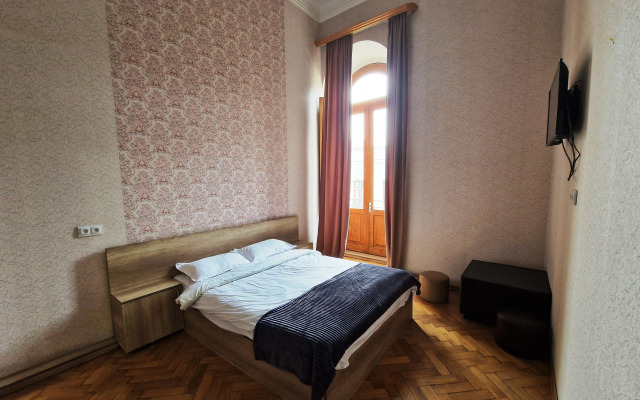 Friendly Hotel