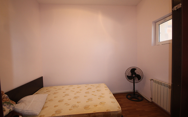 Holiday House Hotel