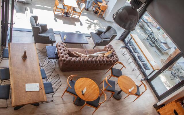 Ingate Suite Hotel