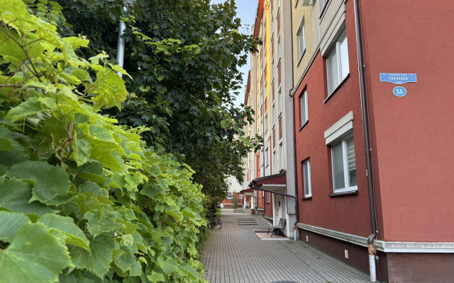 V Tsentre Lazurnaya Ptichka Flat