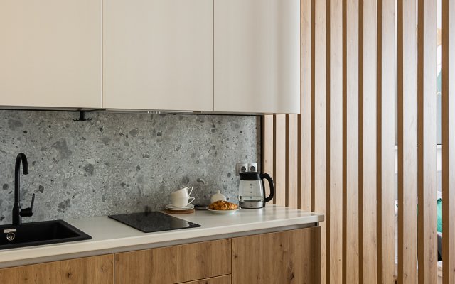 U Metro Avtovo Apartments