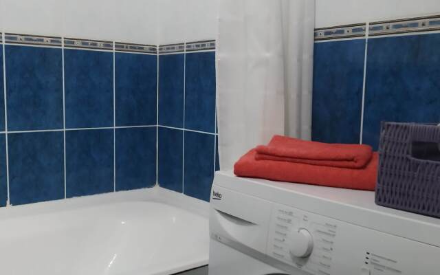 Yevrodvushka Dve podushki u Kolosa Flat