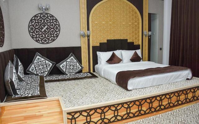 Hotel Ramada By Wyndham Turkistan