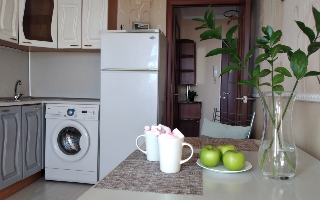Zhivi u menya Flat