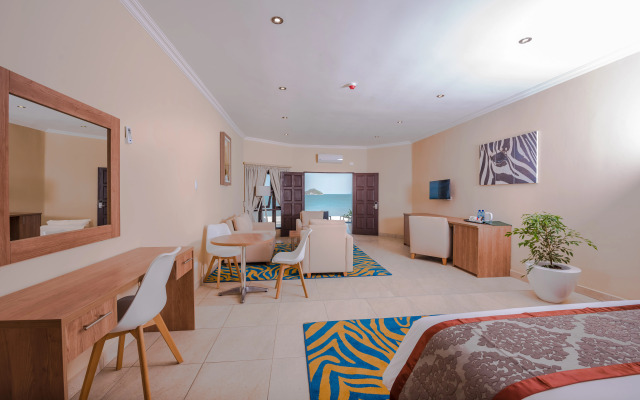 Sunbird Livingstonia Beach Hotel