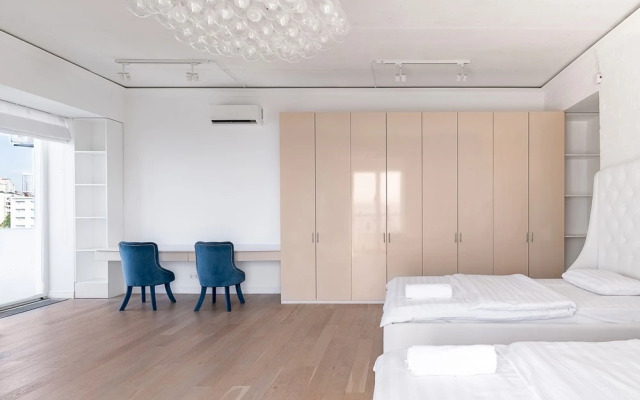 Апартаменты на первой линии главной набережной