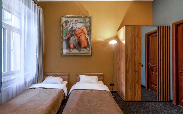 Квартира на Грибоедова 23