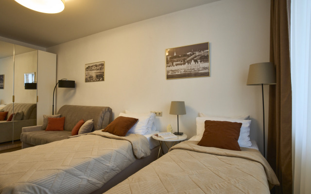 Квартира Суетинская 2