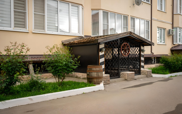 De Balzak Apartments