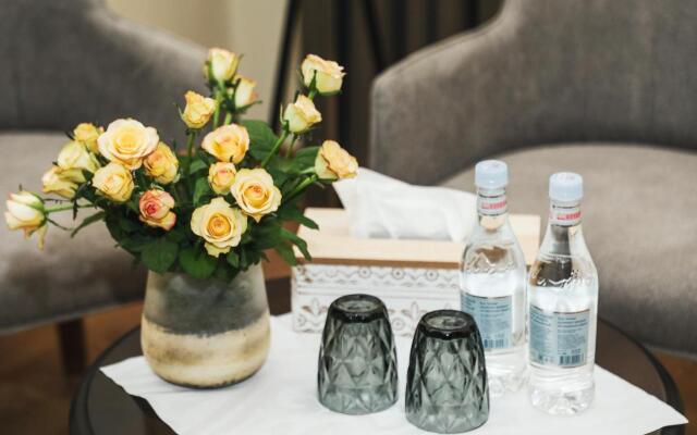 Teryan Pushkin Apart Hotel
