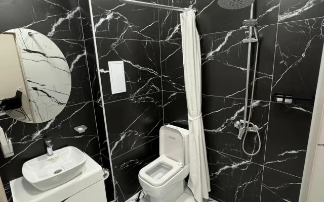 Luxe Plaza Hotel