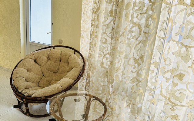 Chak-Chak Guest House