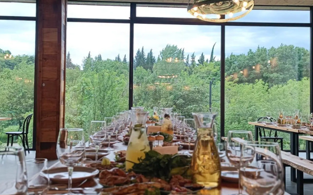 Отель Sazano Wine Cellar