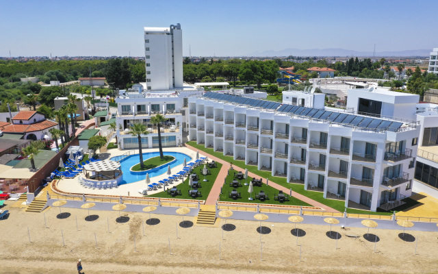 Mimoza Beach Hotel