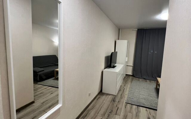 Uyutnaya dvukhkomnatnaya na Taganskoy Apartment