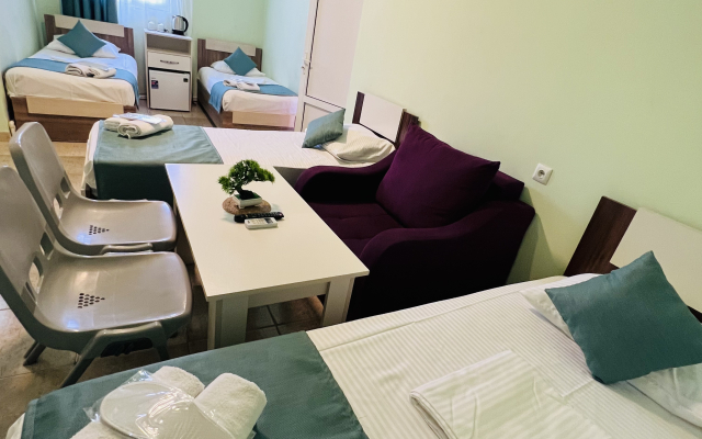 Marnar Hotel