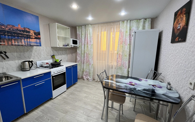 Prospekt Imeni Lenina 353 Flat