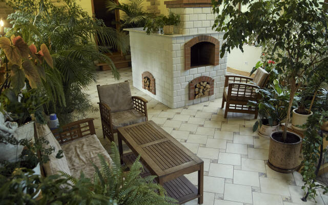 Гостевой дом Усадьба Земляничная