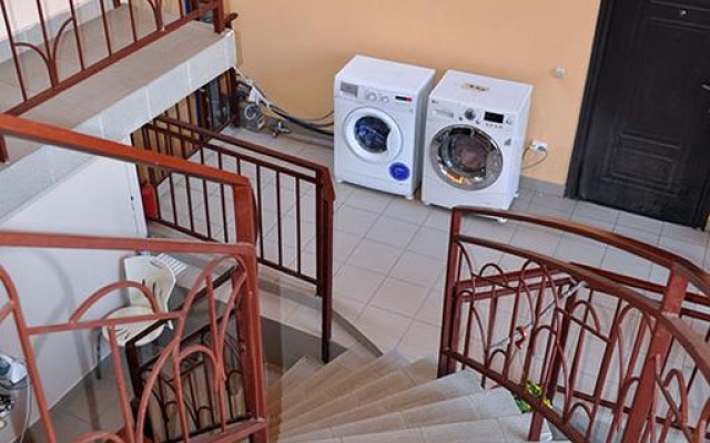 Liana Guest house