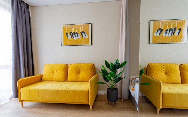 Prostornaya Studiya na 5 Etazhe Flat