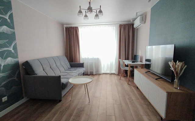 Квартира IRent Золотая Птица у Лада Арена