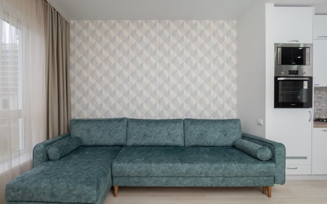 More Rooms v ZhK Milana apt 37 Apartment