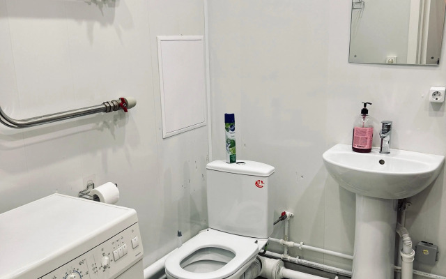 Prekrasnaya  Odnokomnatnaya S Udobnoy Transportnoy Razvyazkoy Flat