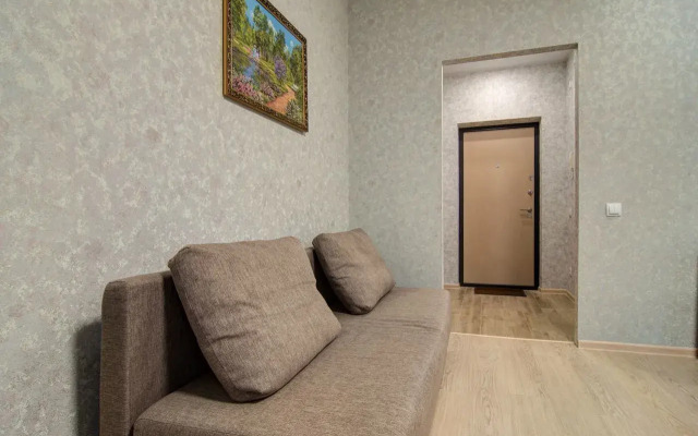 2 Na Ulitse Strelochnikov 8a Apartments