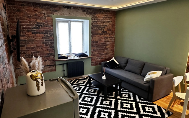 Апартаменты Уютные Стильные в Самoм Сердце Cтaрого Bыбоpгa