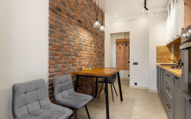 Na Pervomajskoj 70/66 SutkiRu Flat