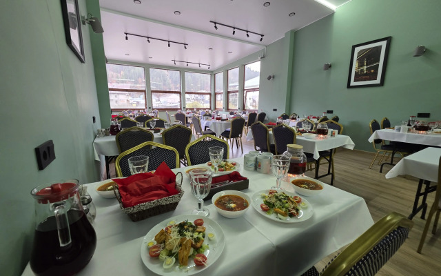 Отель Чегет Стар