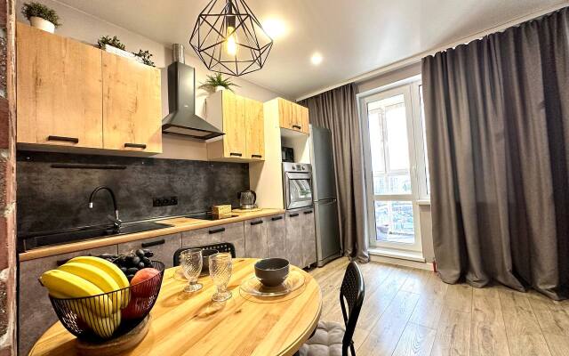 V Novom Dome Flat