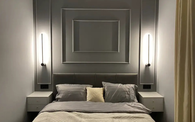 Апартаменты трехкомнатные рядом с набережной