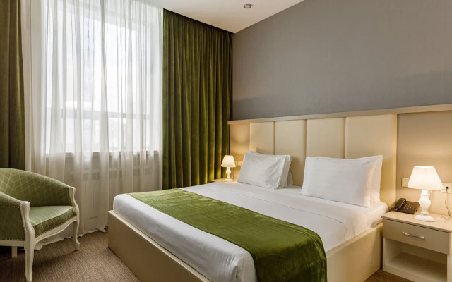 Brosko Moscow Hotel