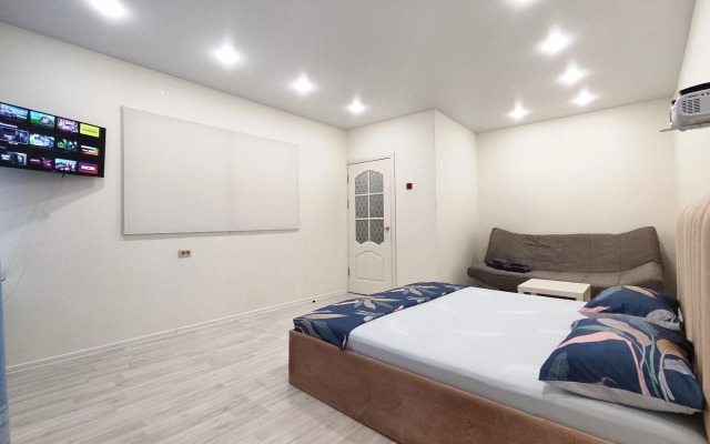 Na Prospekte Lenina 1 Flat