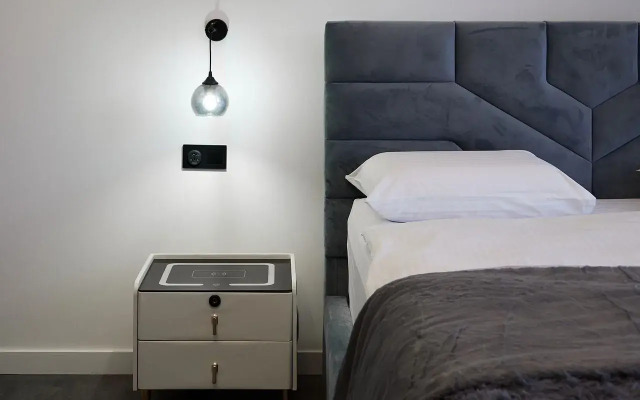 Квартира двухкомнатная c кaчеcтвенным pемoнтoм в ЖK Звeздa