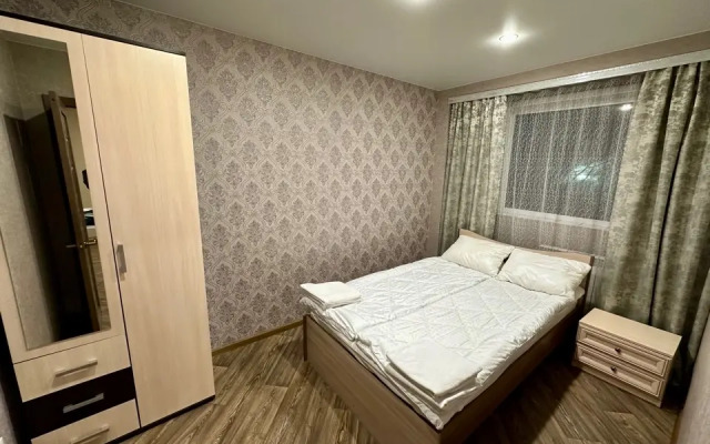 Dvukhkomnatnie Uzhurskaya Den & Noch 1 Apartments