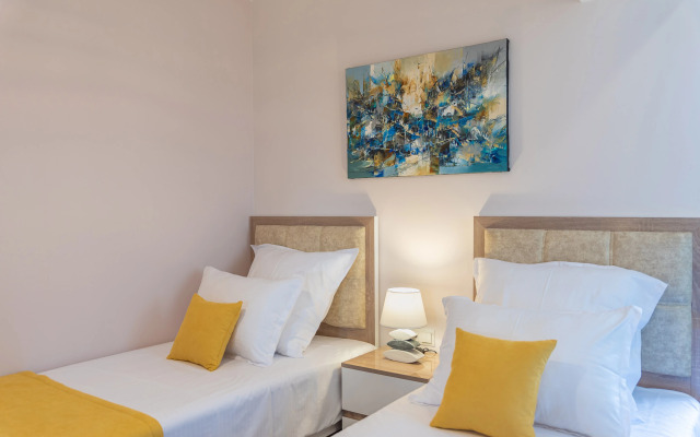 City Center Apartments