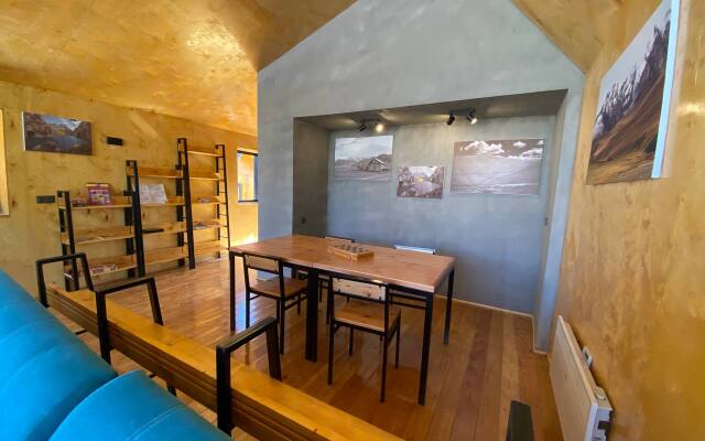 Peak Lodge Living Quarters