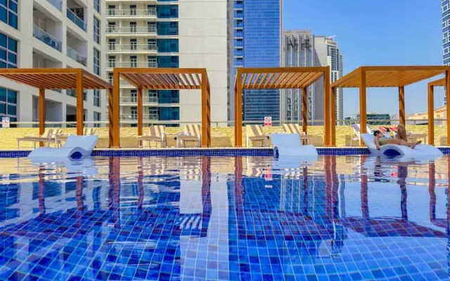 Prekrasnyye v Dubay Marina Apartment