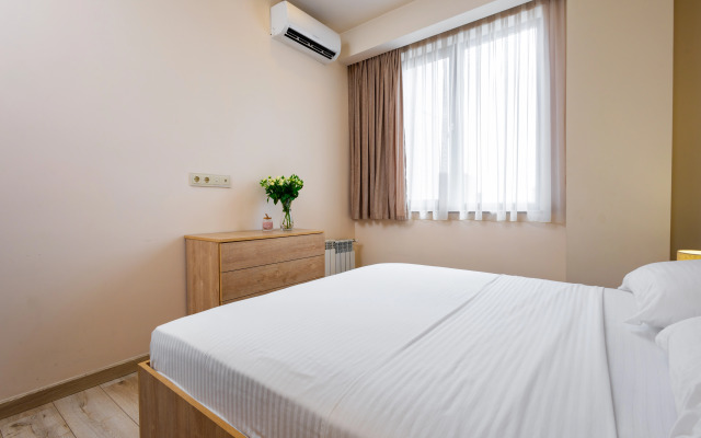 2-K v Novostroyke, Ulitsa Yeznika Koghbatsi, Ko1677 Flat