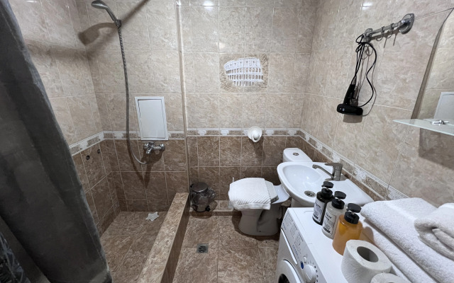 Uyutnaya Studiya na Ruzheynoy (16) Flat