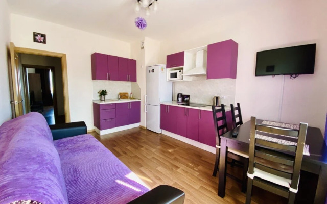 Violet Apartments