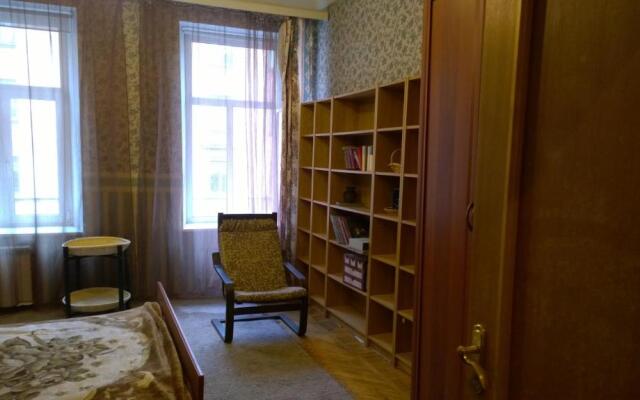 Vasileostrovskaya Apartments