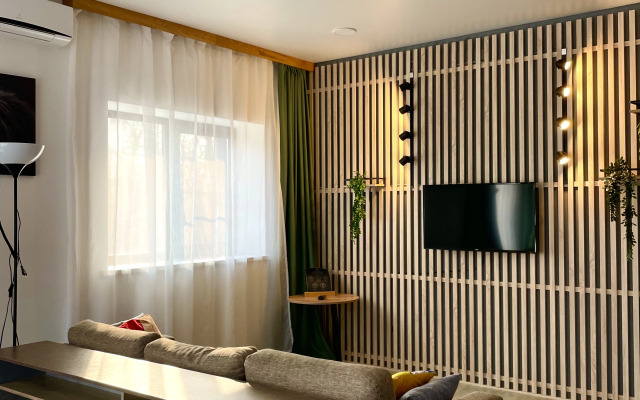 Semeynye Dvukhkomnatnye S Terrasoy Na Glavnaya 21M Apartments